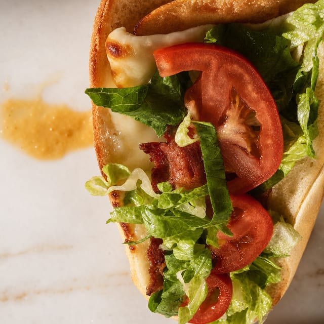 Hen Supreme Sandwich.
