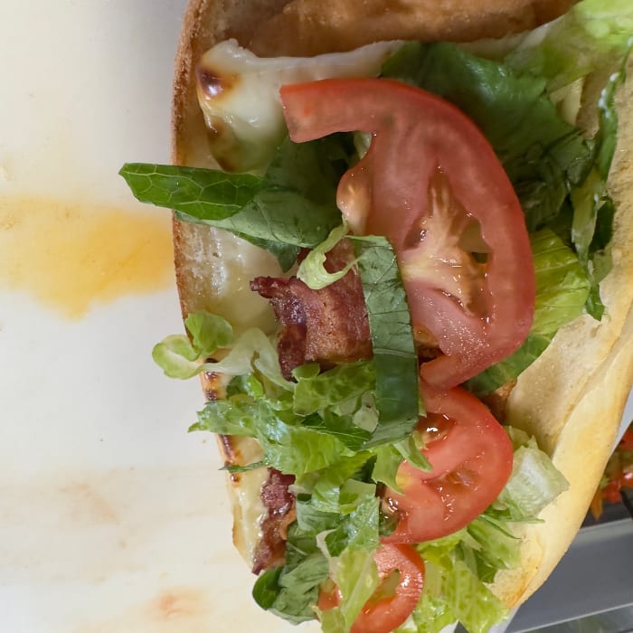 Hen Supreme Sandwich.